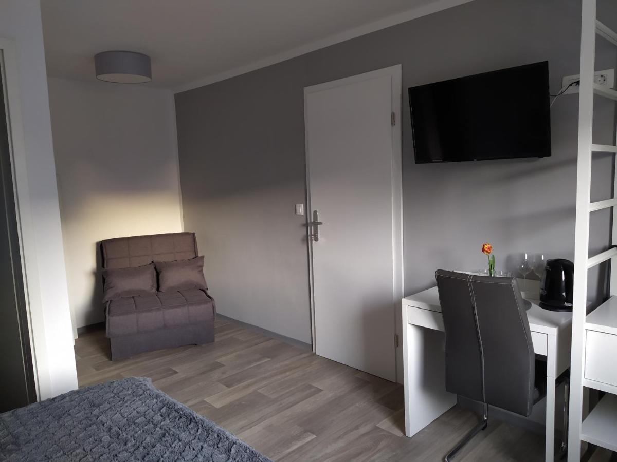 Apartment Trubarjeva33, Near Ljubljana, Free Parking Velike Lasce Exterior foto